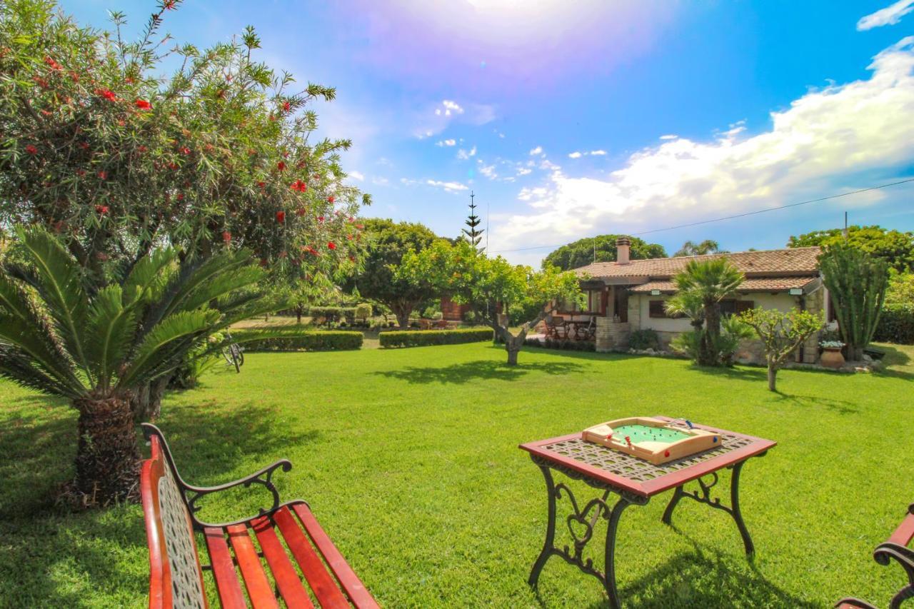 La Casa Di Lina - Capo D'Orlando, Casa Con Ampio Giardino Vila Exterior foto
